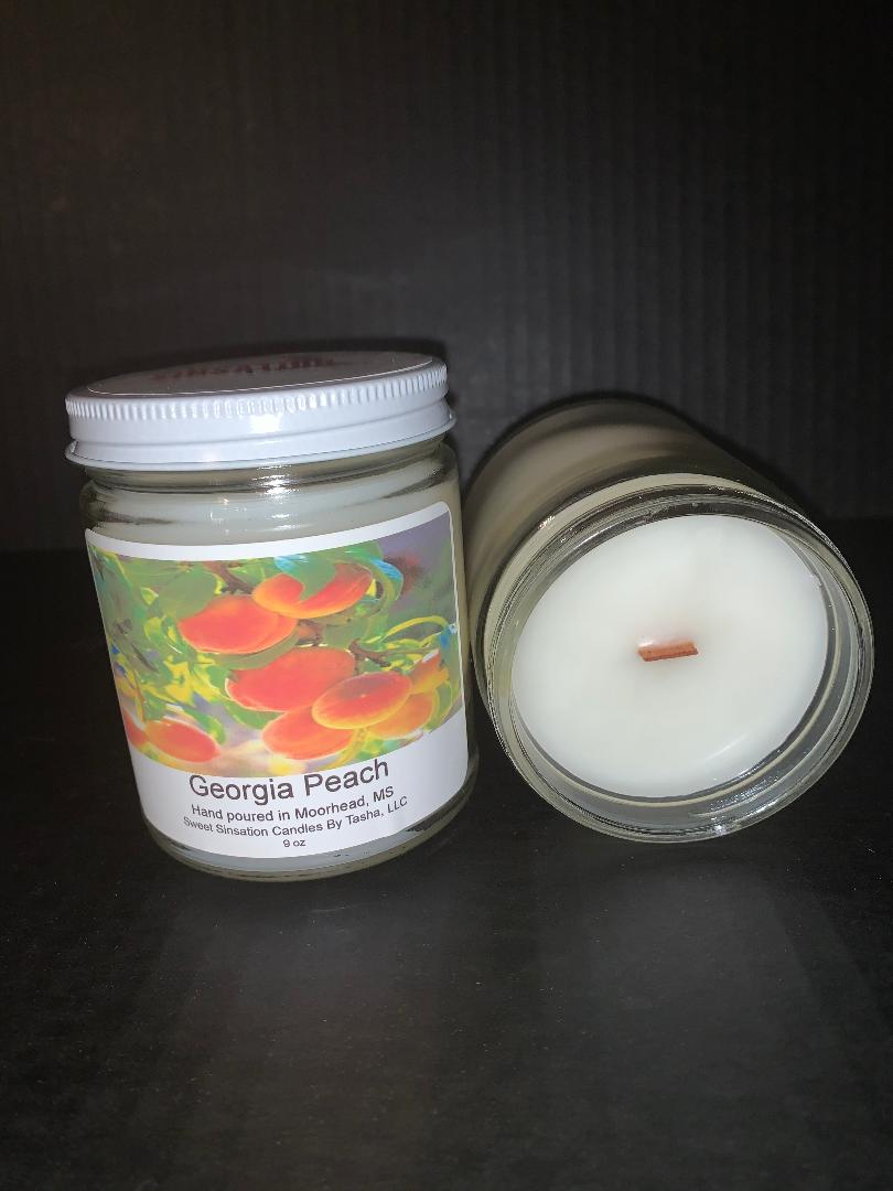 Georgia Peach 9 oz Wooden Wick Candle